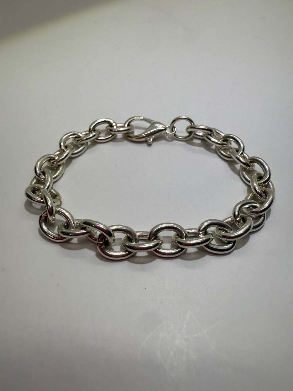 Silver Tone Chain Bracelet 7 Inches